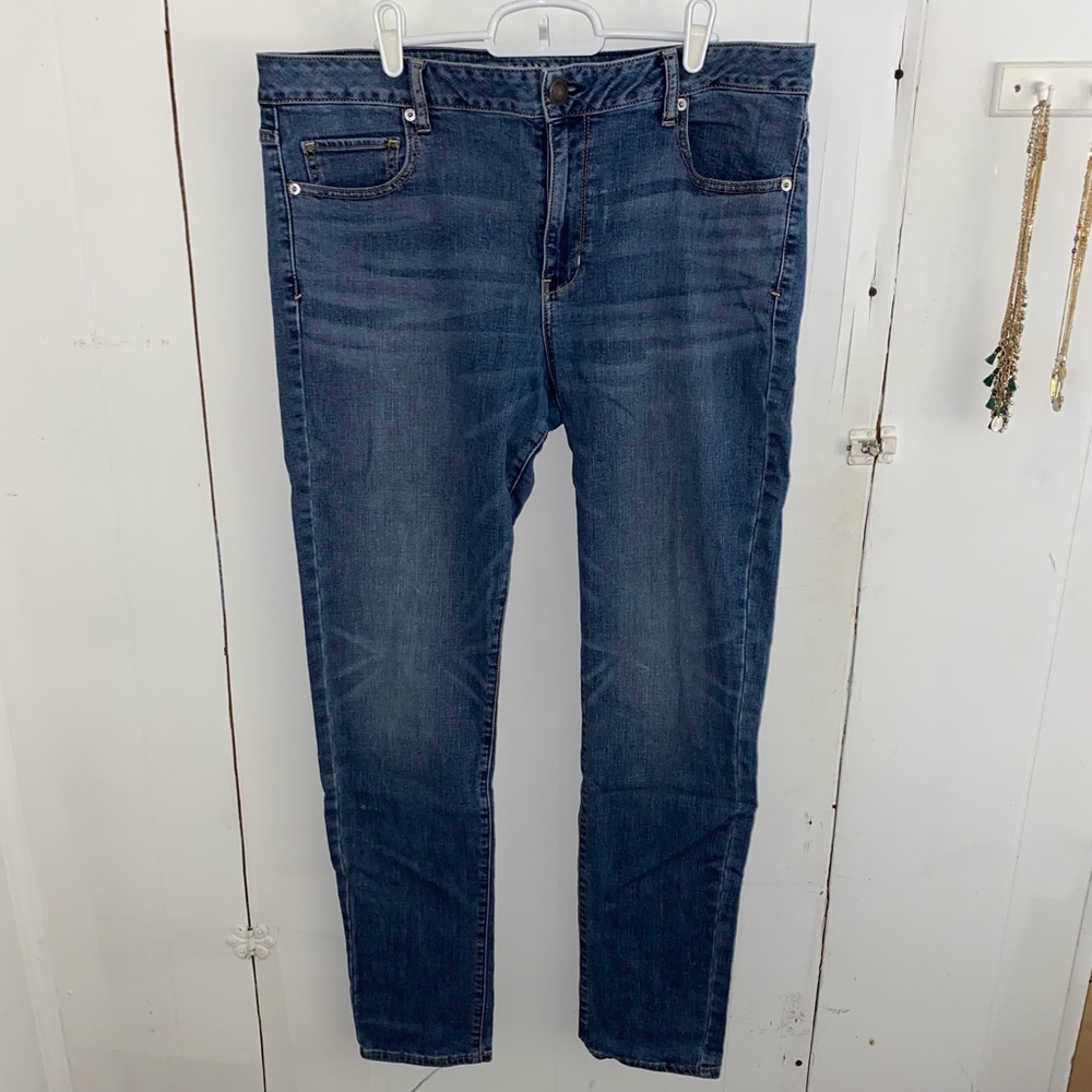 American Eagle Hi-Rise Skinny